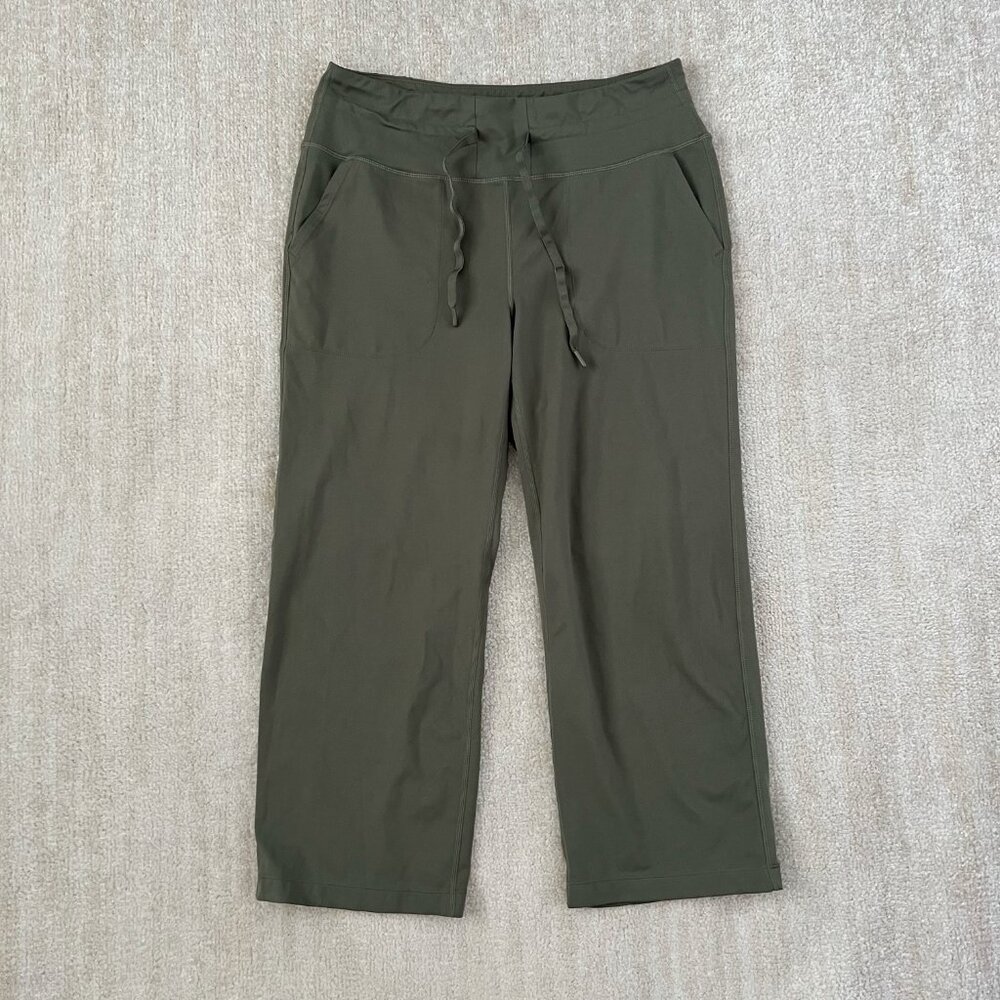 Mondetta Performance Luxury Green Crop Pants XL